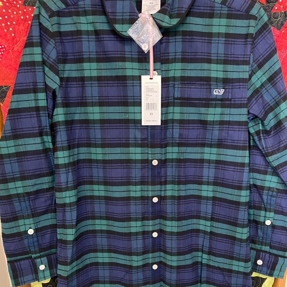 Vineyard vines